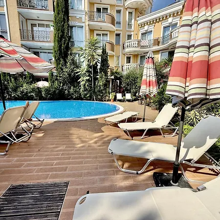 Apartamento Messembria Palace - Menada