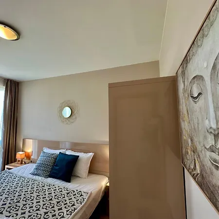 Apartament Messembria Palace - Menada *