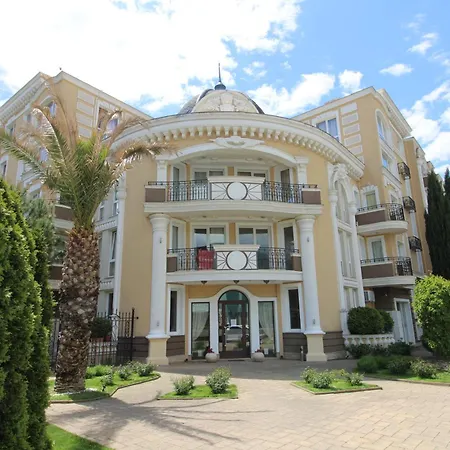 Lägenhet Messembria Palace - Menada *