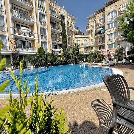Messembria Palace - Menada