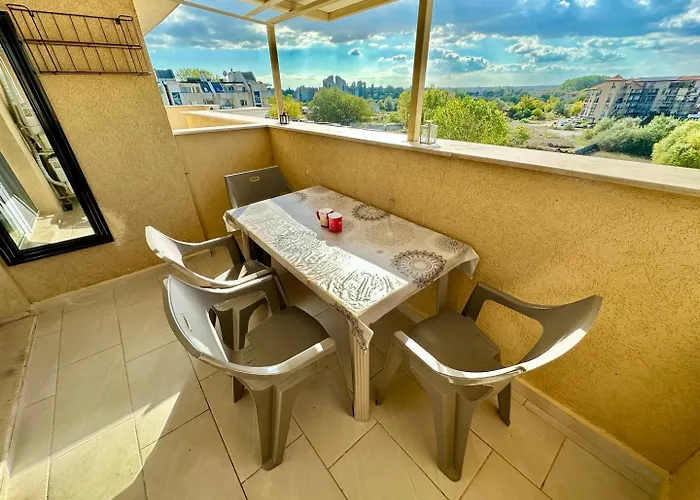 Apartmán Messembria Palace - Menada Sluneční pobřeží